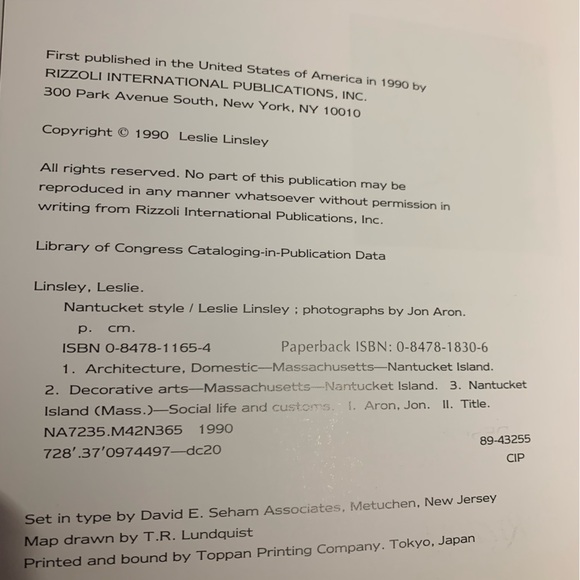 Nantucket Style Book by Leslie Linsley Home Design Architecture 1990 - Picture 3 of 13